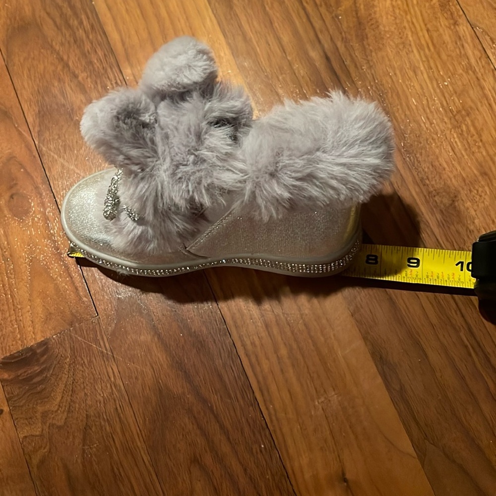 New Furry with Silver Sequin Bling Toddler Slip-On Boots - Picture 10 of 10